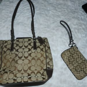 Coach purse and wristlet